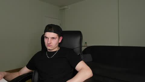 Marky mark online show from April 15, 2026, 6:37 pm