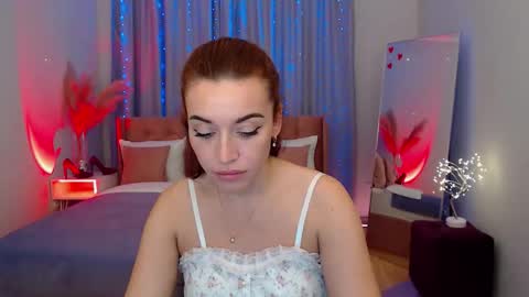 Snapshot of marladewis chatting on October 16, 2025, 8:21 pm MarlaDewis online show from October 16, 2025, 8:21 pm