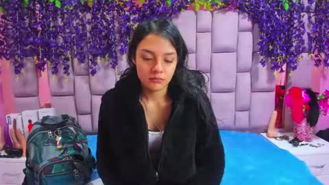 Snapshot of marlyanal chatting on January 8, 2025, 1:09 pm Marly Anal online show from January 8, 2025, 1:09 pm