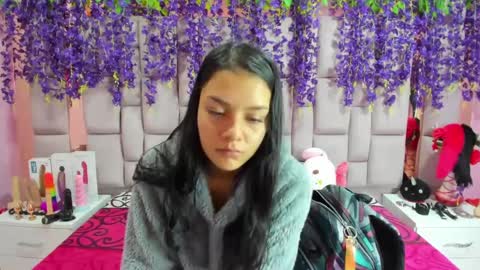 Snapshot of marlyanal chatting on February 12, 2025, 1:59 pm Marly Anal online show from February 12, 2025, 1:59 pm