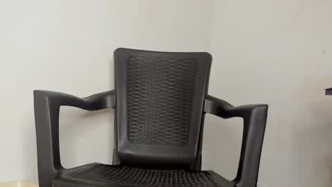 marynmartinez online show from February 10, 2025, 9:36 am