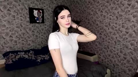 Snapshot of marlysokamura chatting on March 12, 2026, 6:52 am Eva online show from March 12, 2026, 6:52 am