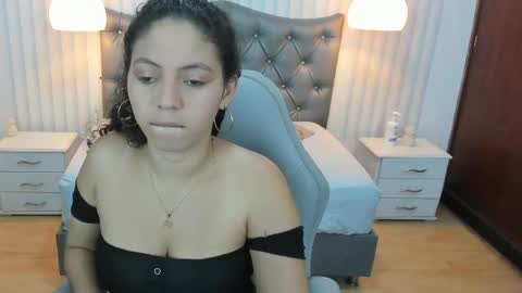 Marnie online show from December 17, 2024, 2:23 am