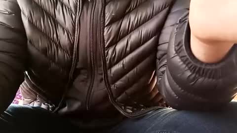 Snapshot of marocreda33 chatting on December 23, 2024, 10:10 am marocreda33 online show from December 23, 2024, 10:10 am