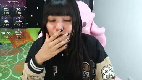 Snapshot of maron_baez chatting on November 29, 2025, 2:42 pm maron online show from November 29, 2025, 2:42 pm