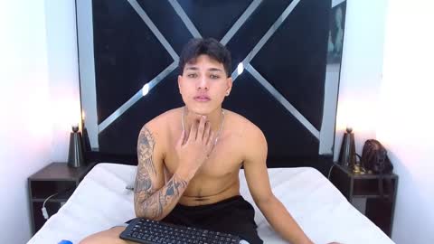 Marquinoo  online show from December 22, 2025, 7:11 pm