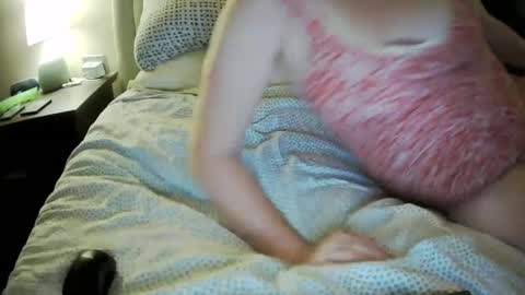 Snapshot of marriedcouple9 chatting on October 6, 2025, 3:04 am Jess and Nick online show from October 6, 2025, 3:04 am