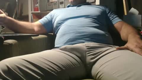 Snapshot of marrieddad19751975 chatting on February 26, 2025, 3:21 am only fans marrieddad19751975 online show from February 26, 2025, 3:21 am