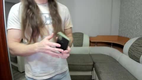 Alan online show from November 9, 2025, 2:48 pm