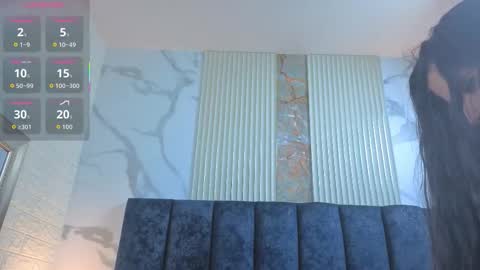 marscarlett online show from November 19, 2025, 10:48 am