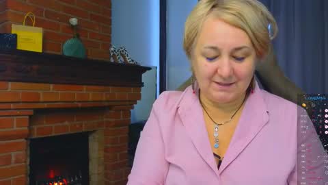 Snapshot of marta_wils chatting on September 30, 2025, 6:51 am marta_wils online show from September 30, 2025, 6:51 am