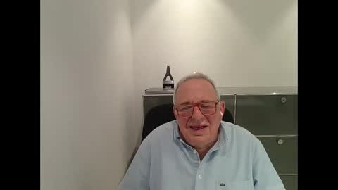 Snapshot of martin_1947 chatting on October 4, 2025, 7:45 pm martin_1947 online show from October 4, 2025, 7:45 pm
