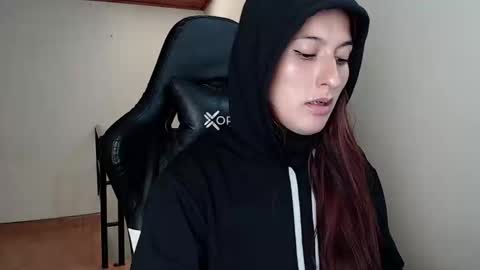 Snapshot of martina_______ chatting on January 10, 2025, 10:04 pm MARTINA online show from January 10, 2025, 10:04 pm