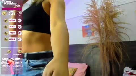 martina mIIler online show from February 18, 2025, 12:39 pm