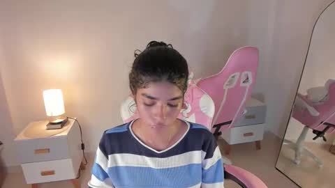 Snapshot of martina_monst chatting on September 27, 2025, 12:48 am martina Monst online show from September 27, 2025, 12:48 am