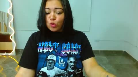 Hey im martina online show from March 10, 2025, 9:53 am