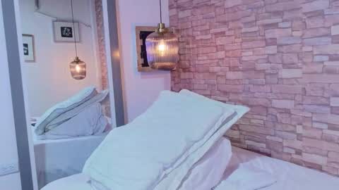 Martina online show from March 13, 2026, 4:24 pm