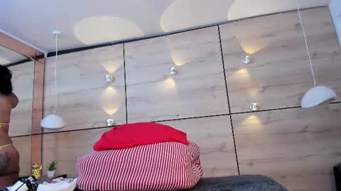 martina touss  online show from June 25, 2026, 1:04 pm