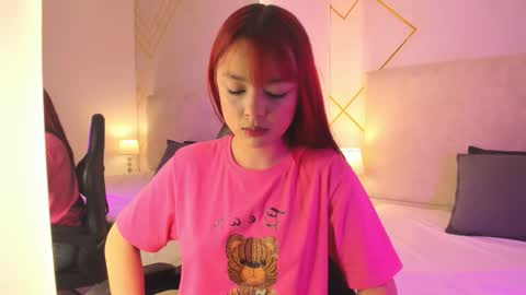 Snapshot of martinaa_garcia chatting on December 13, 2025, 8:14 pm Martina online show from December 13, 2025, 8:14 pm