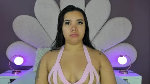 Martina Garcia online show from September 28, 2025, 11:59 am