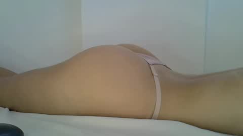 Snapshot of martinalamez22 chatting on September 24, 2025, 3:48 pm Martina online show from September 24, 2025, 3:48 pm