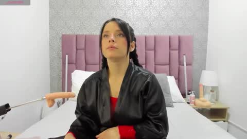 martina rizzi online show from November 1, 2025, 4:03 am