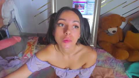 ...  ... online show from January 30, 2025, 12:50 am