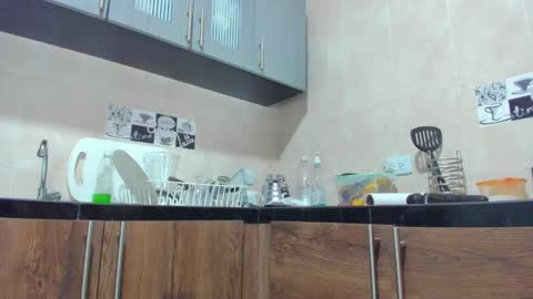 ...  ... online show from February 12, 2025, 10:26 pm