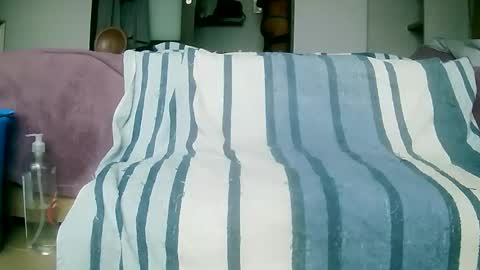 Play with me I obey I promise  online show from March 22, 2026, 1:14 pm