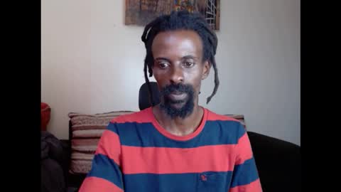 Snapshot of martineznn64 chatting on December 23, 2025, 8:45 am martineznn64 online show from December 23, 2025, 8:45 am