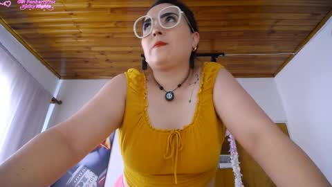 Antonella Martini online show from May 12, 2026, 6:49 pm