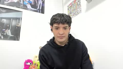 Snapshot of martinsibiris chatting on February 16, 2026, 4:25 pm Martin online show from February 16, 2026, 4:25 pm