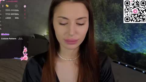 Snapshot of mary___walker chatting on November 29, 2025, 1:19 am Mary GMT 3 Mon Tue Wed Thu Fri 0300am - 0900am online show from November 29, 2025, 1:19 am