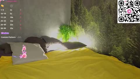 Snapshot of mary___walker chatting on November 30, 2025, 1:20 am Mary GMT 3 Mon Tue Wed Thu Fri 0300am - 0900am online show from November 30, 2025, 1:20 am