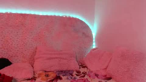 Snapshot of mary_creaamy chatting on February 9, 2025, 8:11 am mary_creaamy online show from February 9, 2025, 8:11 am