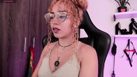 Mary Jane  online show from January 14, 2025, 11:37 pm