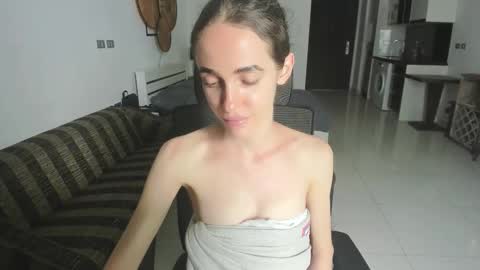 Snapshot of mary_janee__ chatting on October 25, 2025, 6:21 am Mary Jane online show from October 25, 2025, 6:21 am