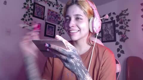                      100   online show from December 19, 2024, 6:01 am