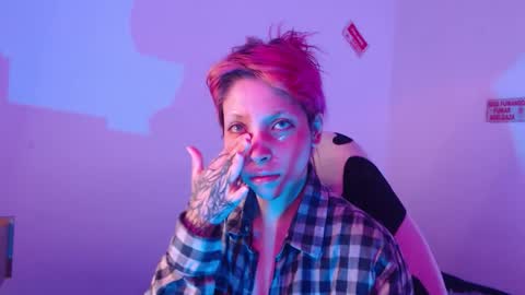                      100   online show from October 28, 2025, 5:55 am