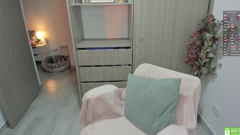 Snapshot of mary_mae chatting on February 23, 2026, 1:58 am Girl of your dreams online show from February 23, 2026, 1:58 am