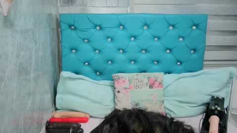 Snapshot of mary_mood_ chatting on March 5, 2025, 11:06 am Mary Moon online show from March 5, 2025, 11:06 am