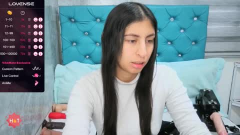 Snapshot of mary_mood_ chatting on September 15, 2025, 11:32 am Mary Moon online show from September 15, 2025, 11:32 am