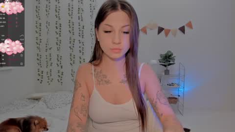 Snapshot of mary_tim chatting on December 6, 2024, 5:55 pm Maryana online show from December 6, 2024, 5:55 pm