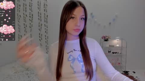 Snapshot of mary_tim chatting on February 19, 2025, 1:50 pm Maryana online show from February 19, 2025, 1:50 pm