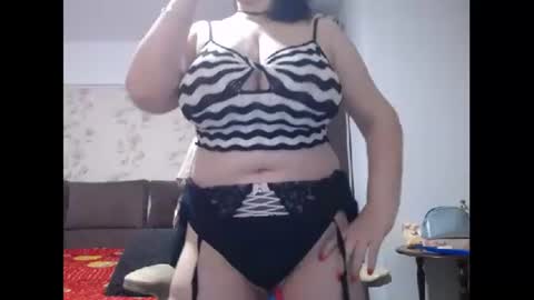 Snapshot of mary_x chatting on January 21, 2025, 6:54 am Mary online show from January 21, 2025, 6:54 am