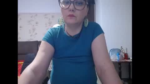 Snapshot of mary_x chatting on January 23, 2025, 9:50 am Mary online show from January 23, 2025, 9:50 am