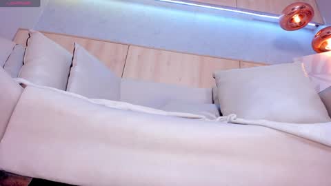   online show from January 27, 2025, 4:22 pm