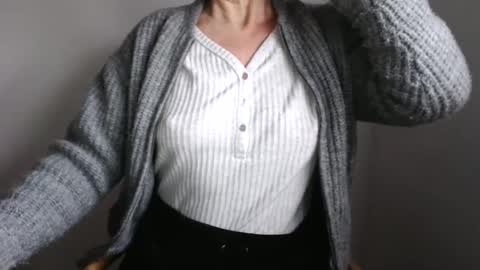 Maryil online show from December 31, 2024, 9:53 am