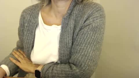 Maryil online show from January 7, 2025, 5:20 pm