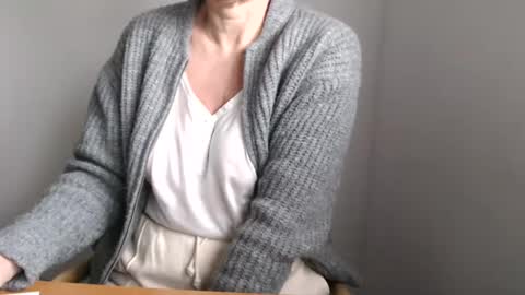 Maryil online show from January 10, 2025, 11:33 am